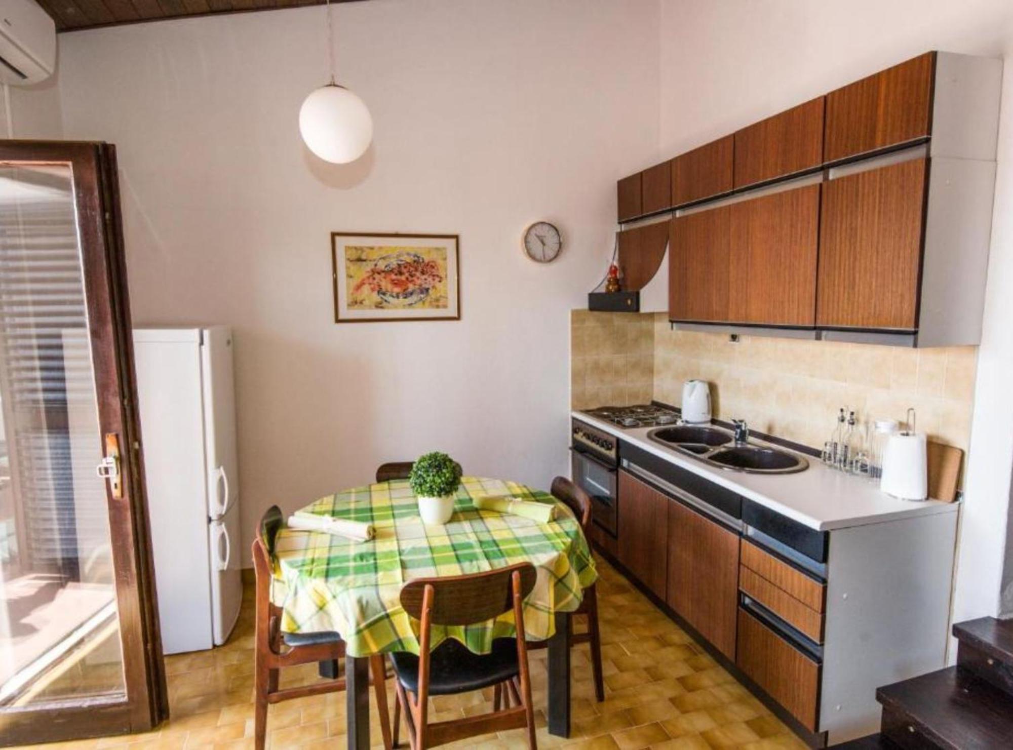 Apartment Darmy Trogir Exterior photo