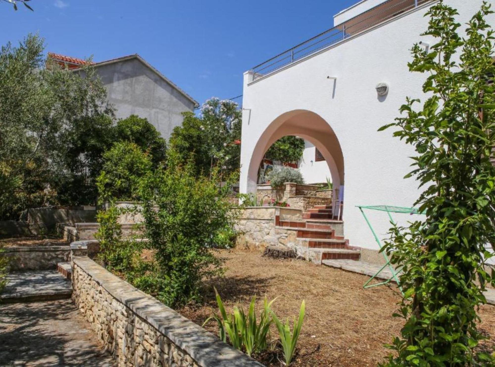 Apartment Darmy Trogir Exterior photo